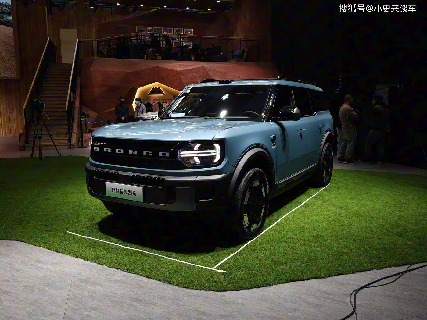 “全地形露营SUV”亮相！增程纯电双动力AG真人国际2025广州车展：全球首款