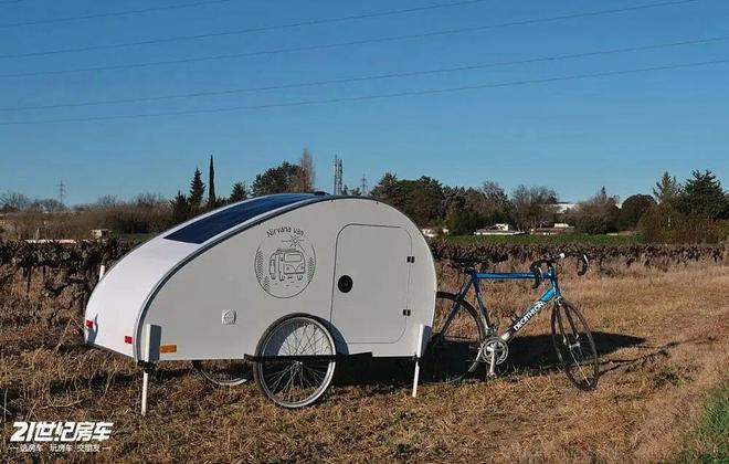 的法式浪漫！Nirvana Van自行车移动小窝AG真人百家家乐app29万元起54kg水滴房车(图3)